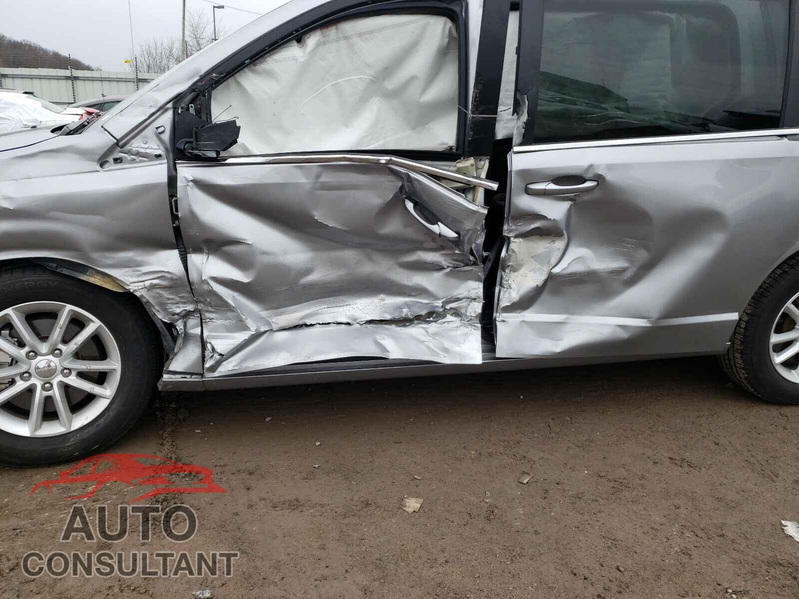 DODGE CARAVAN 2019 - 2C4RDGCG4KR661102