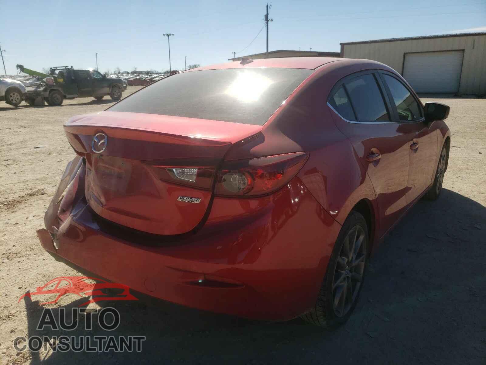 MAZDA 3 2018 - 3MZBN1V31JM254525