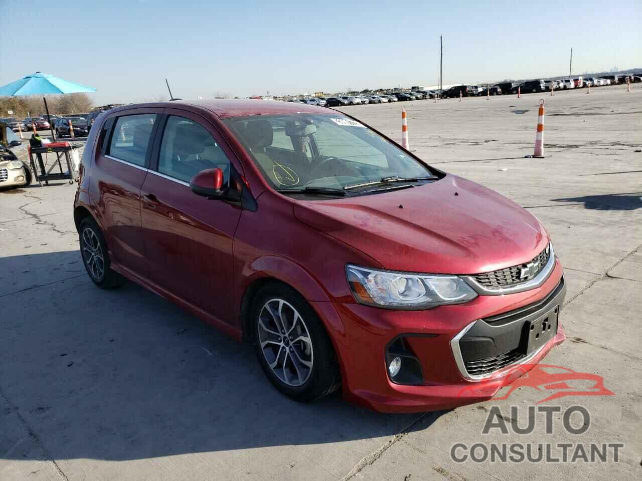 CHEVROLET SONIC 2018 - 1G1JD6SH1J4128684