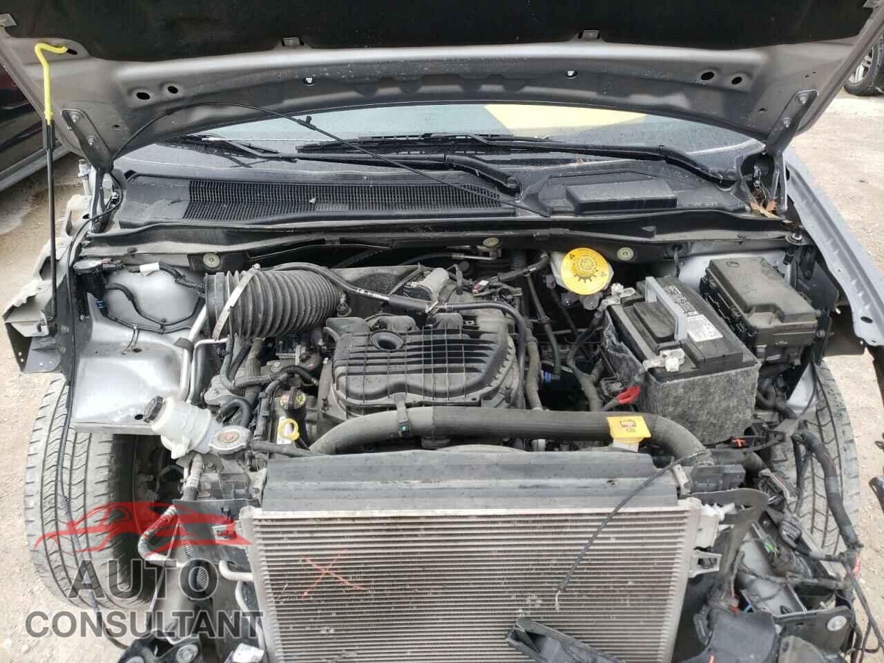 DODGE GRAND CARA 2019 - 2C4RDGCG5KR773665