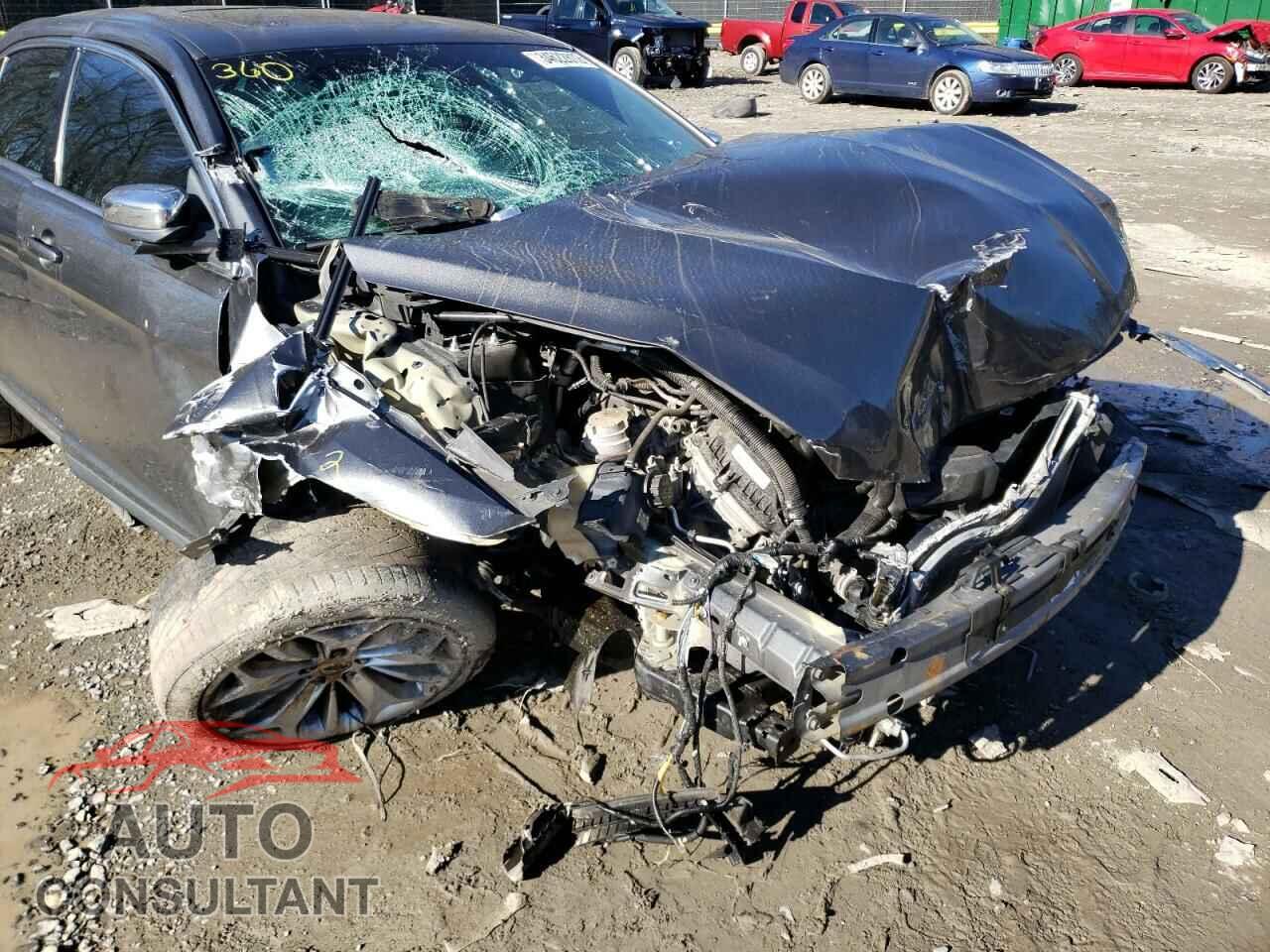 FORD TAURUS 2016 - KM8K12AA0MU643922