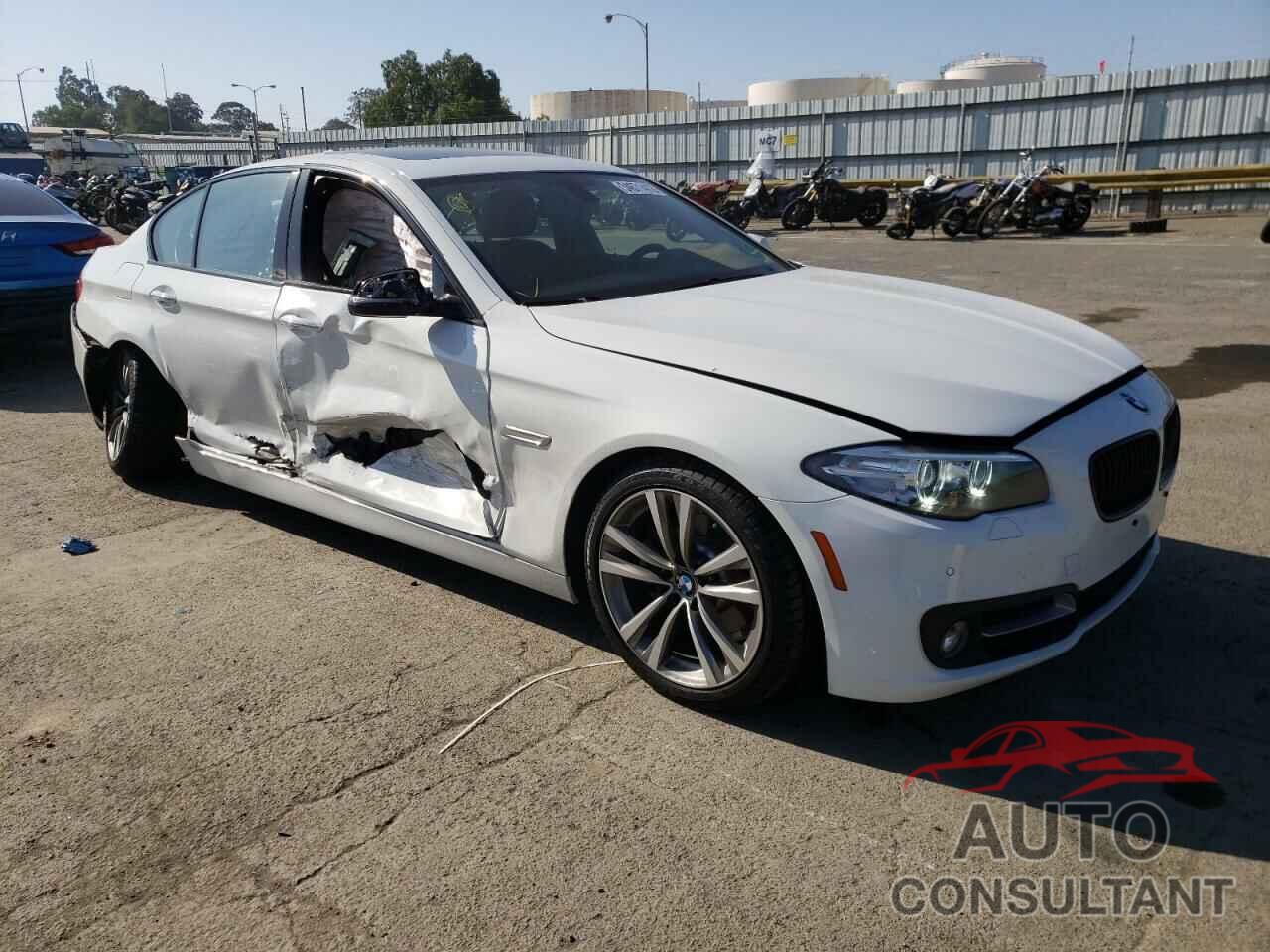 BMW 5 SERIES 2016 - WBA5A5C58GG354936