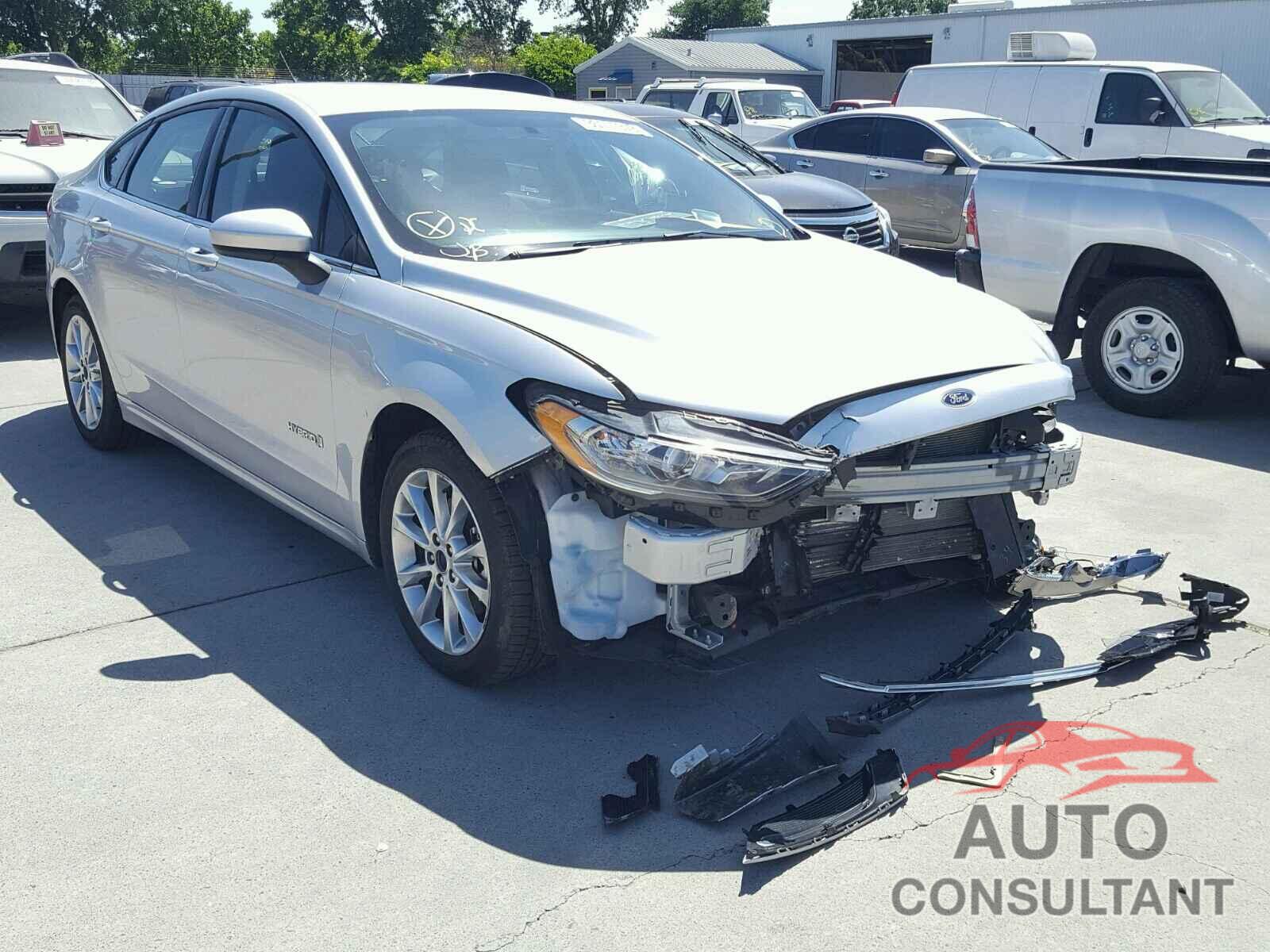 FORD FUSION 2017 - 3FA6P0LU7HR323953