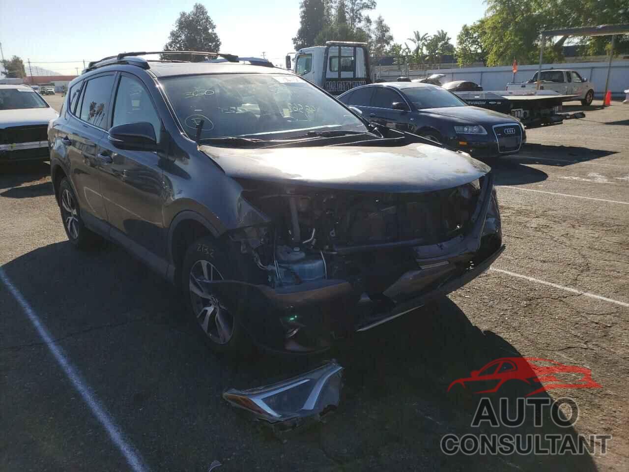 TOYOTA RAV4 2016 - JTMWFREV2GJ074168