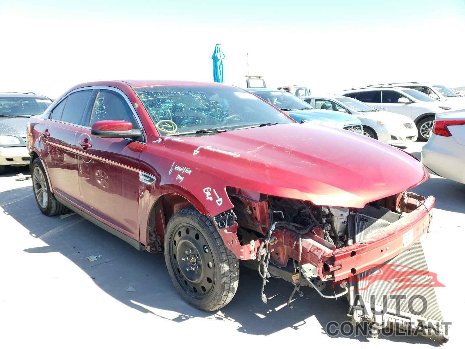 FORD TAURUS 2018 - 1FAHP2E80JG129380