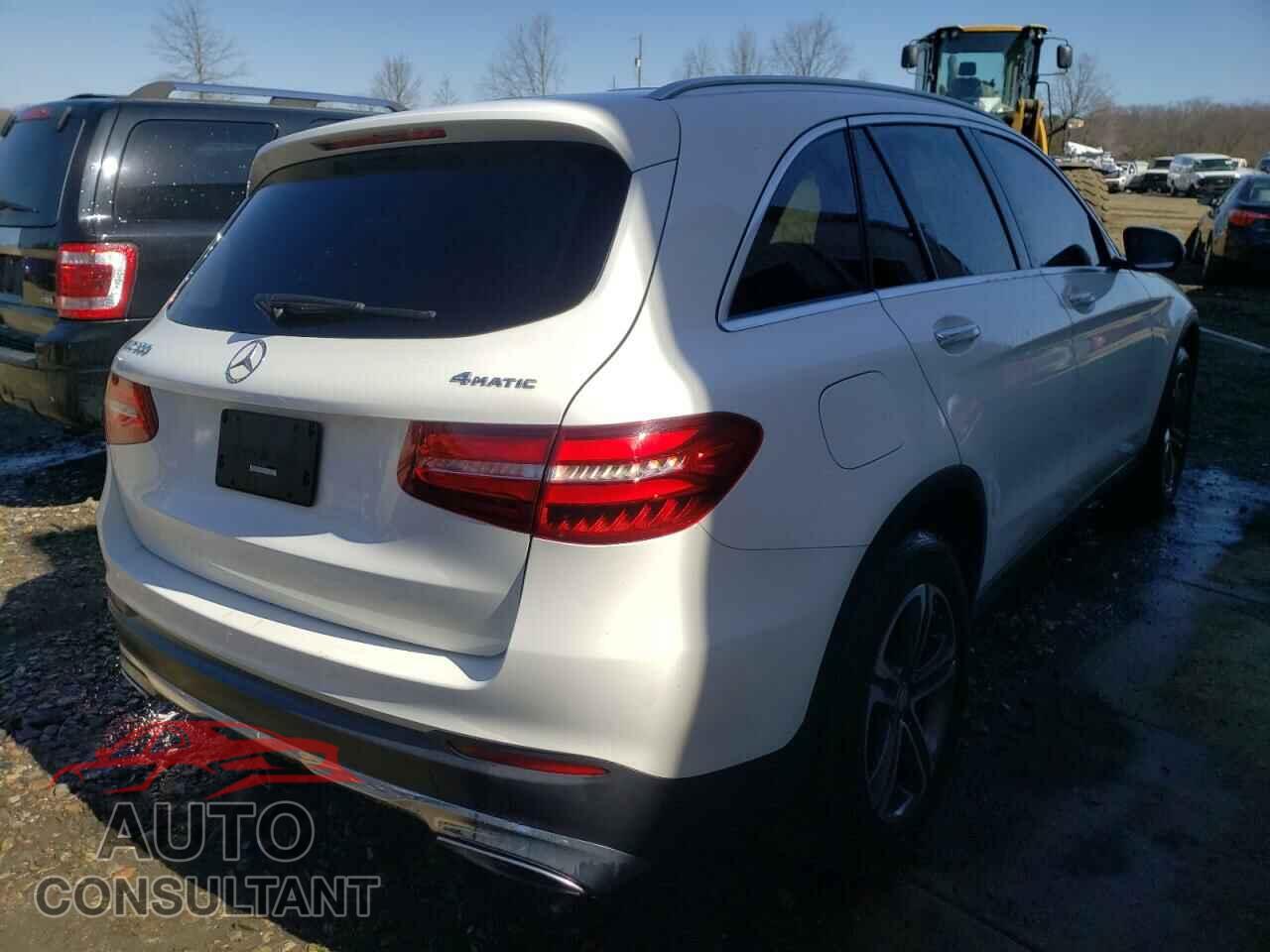 MERCEDES-BENZ GLC-CLASS 2017 - WDC0G4KB3HF124591