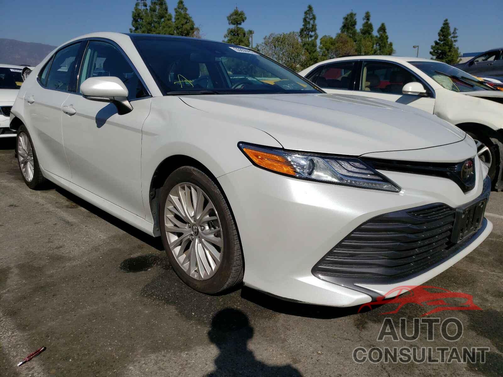 TOYOTA CAMRY 2019 - 4T1B11HK5KU790680