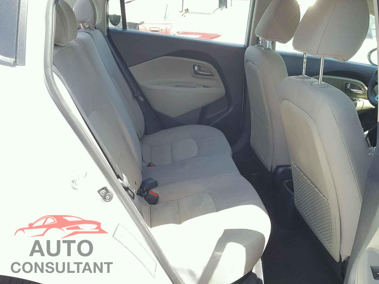 KIA RIO 2017 - KNADM4A37H6005286