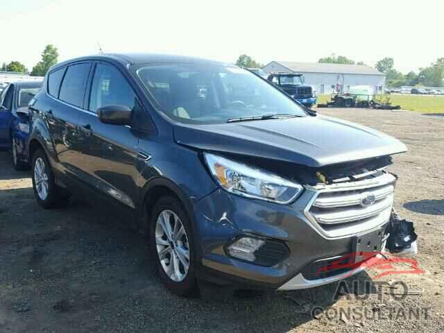 FORD ESCAPE 2017 - 1FMCU0G97HUD08515