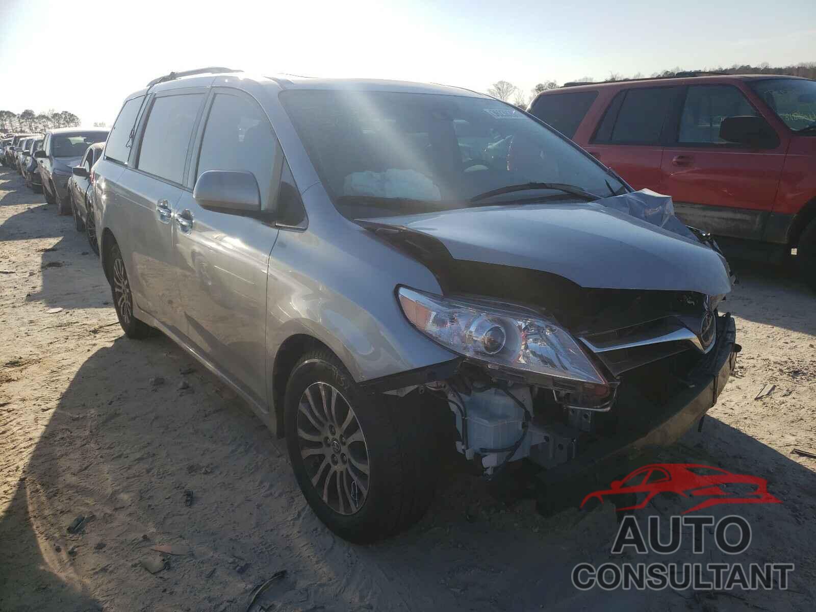 TOYOTA SIENNA 2018 - 5TDYZ3DC6JS942101