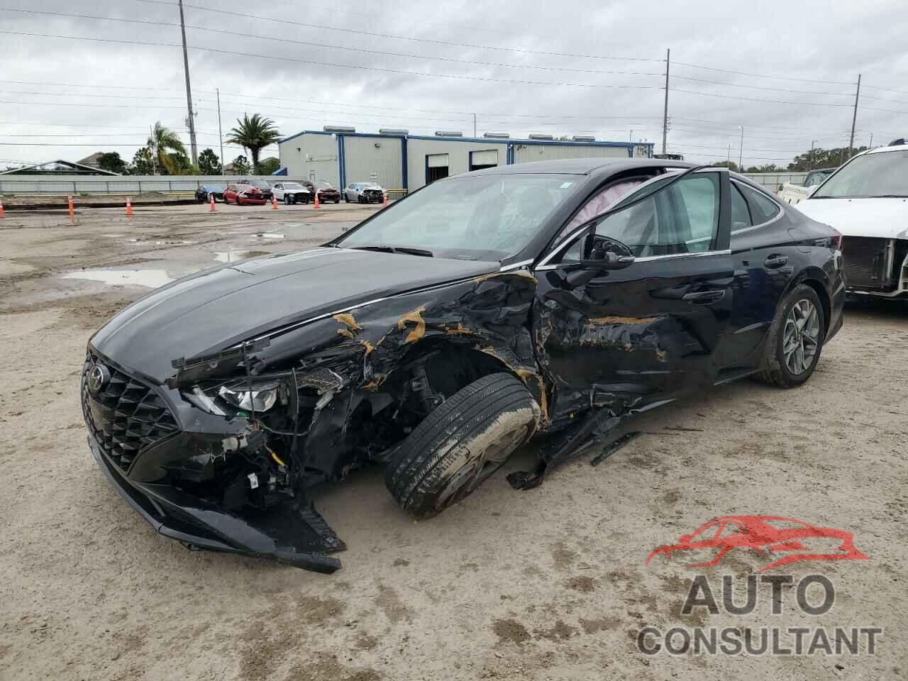 HYUNDAI SONATA 2023 - KMHL64JA5PA259139