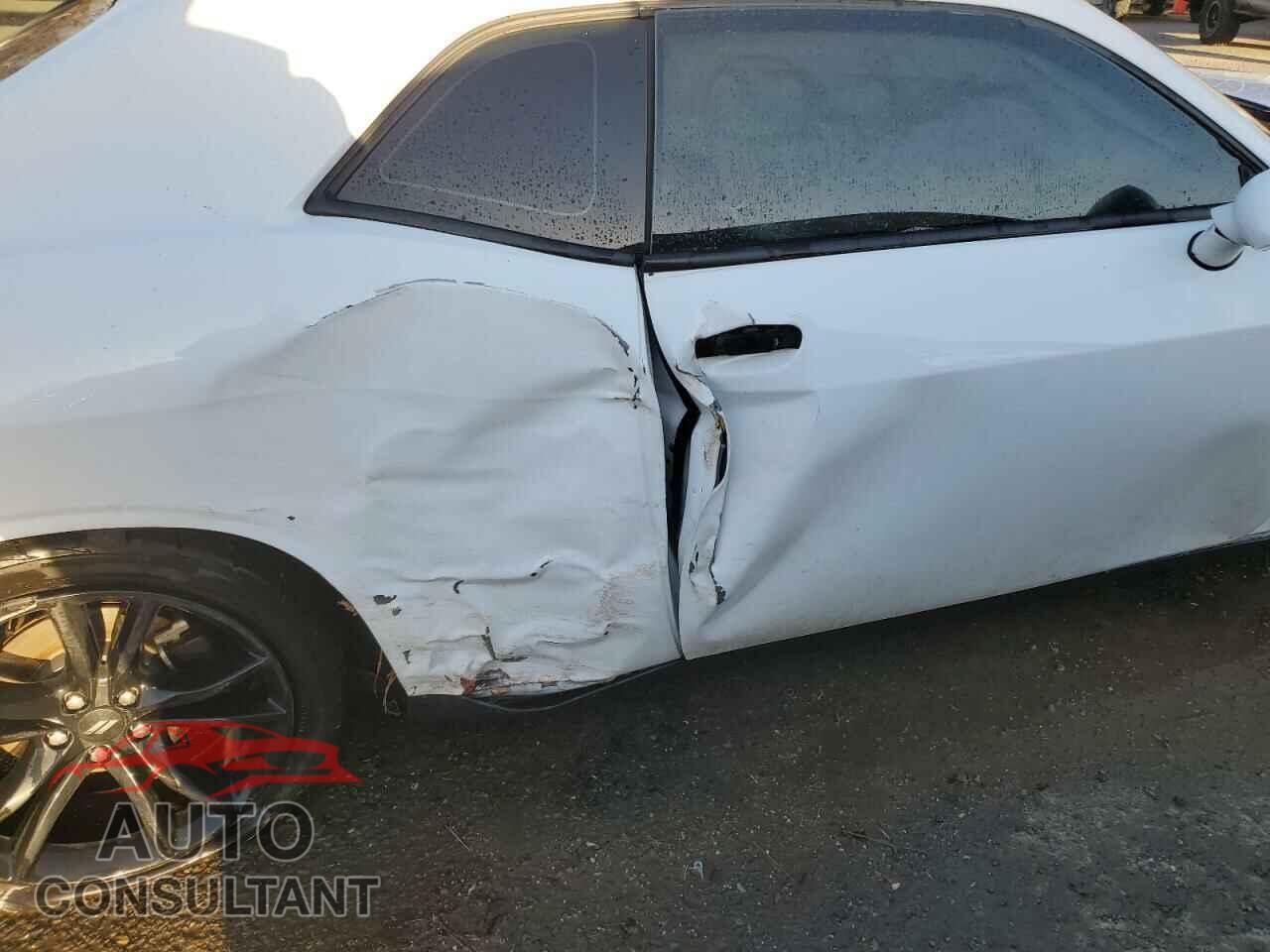 DODGE CHALLENGER 2018 - 2C3CDZAG4JH204884