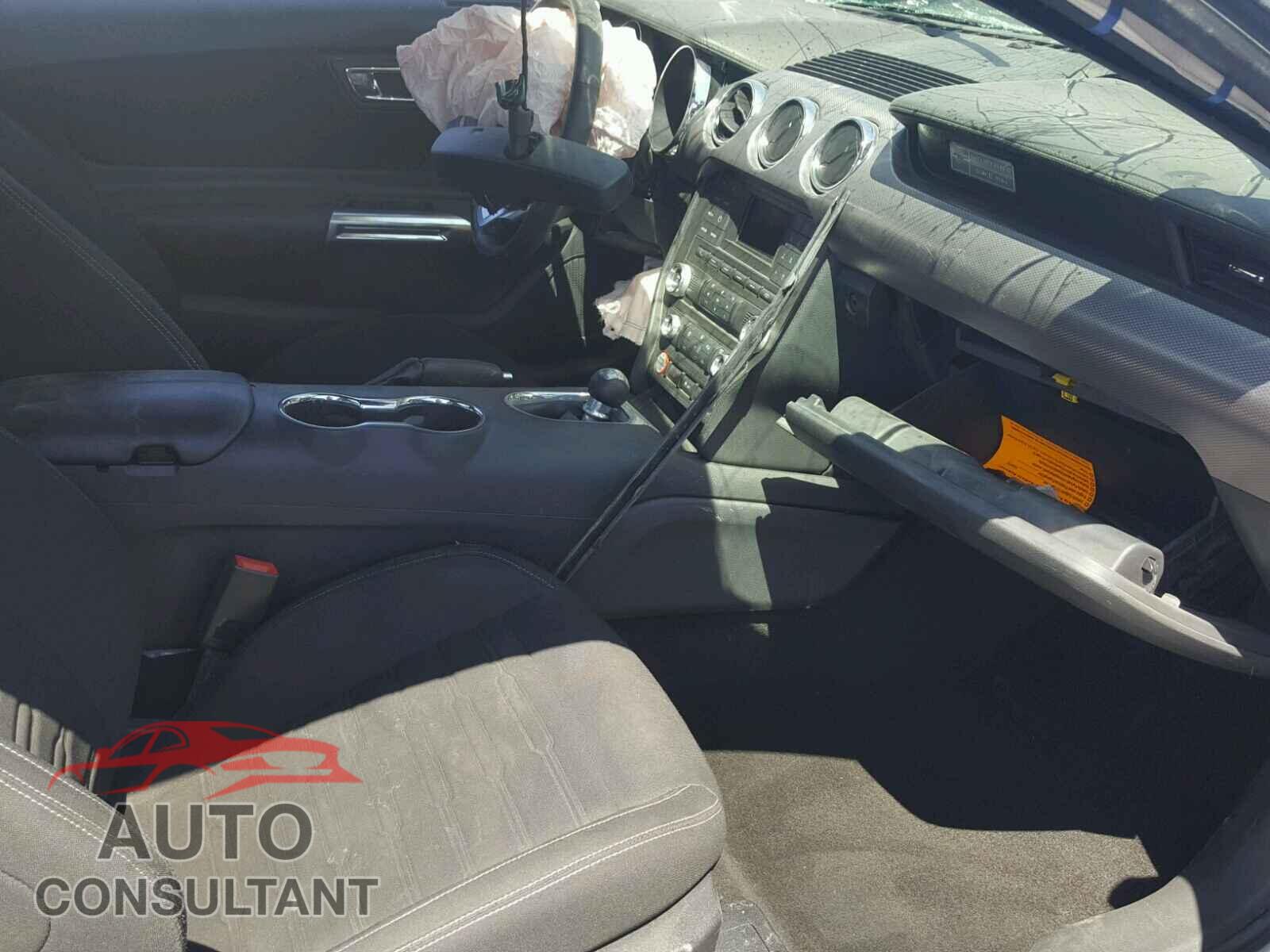 FORD MUSTANG 2015 - 1FA6P8TH2F5363276