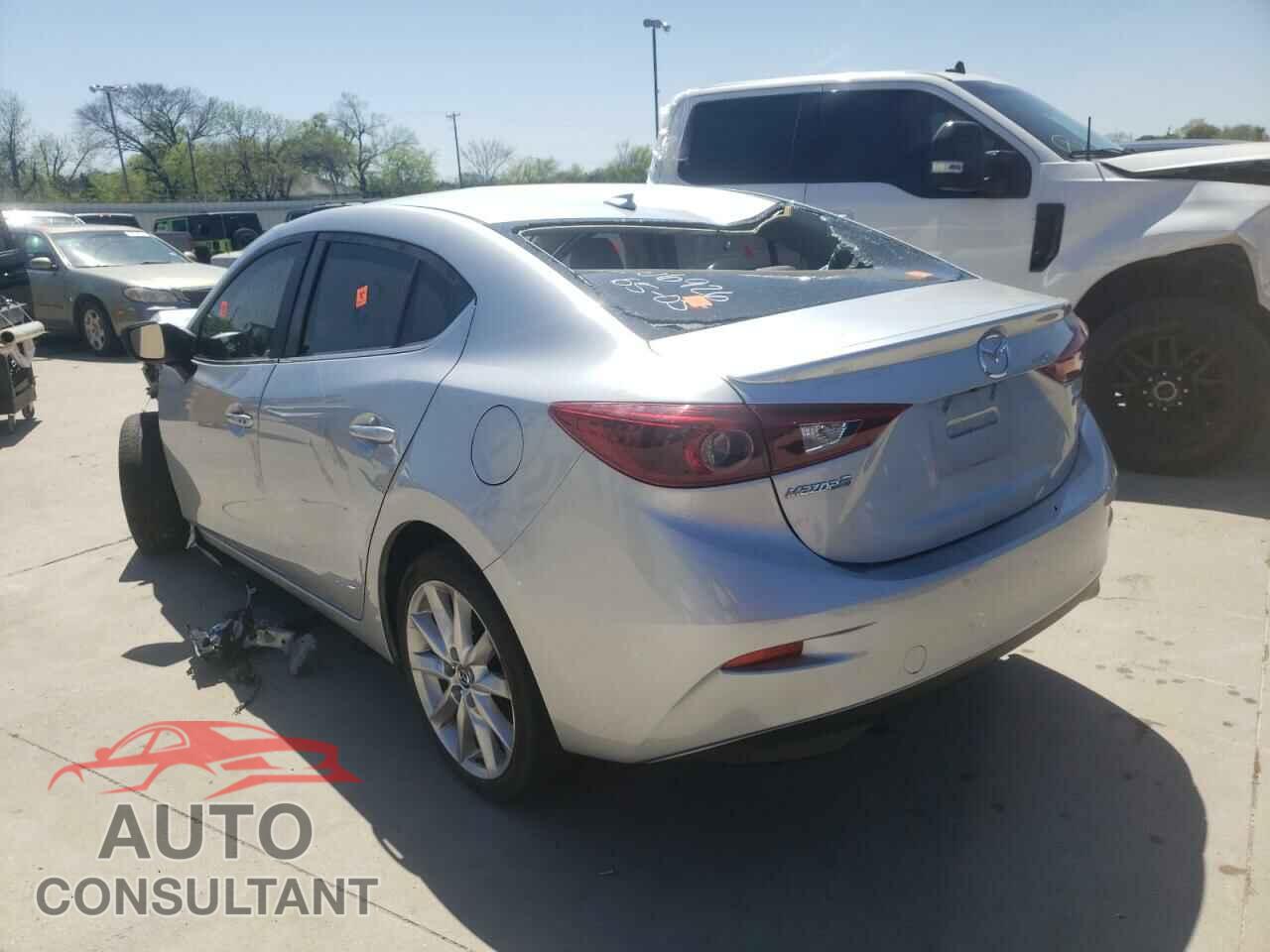 MAZDA 3 2017 - 3MZBN1W30HM136782