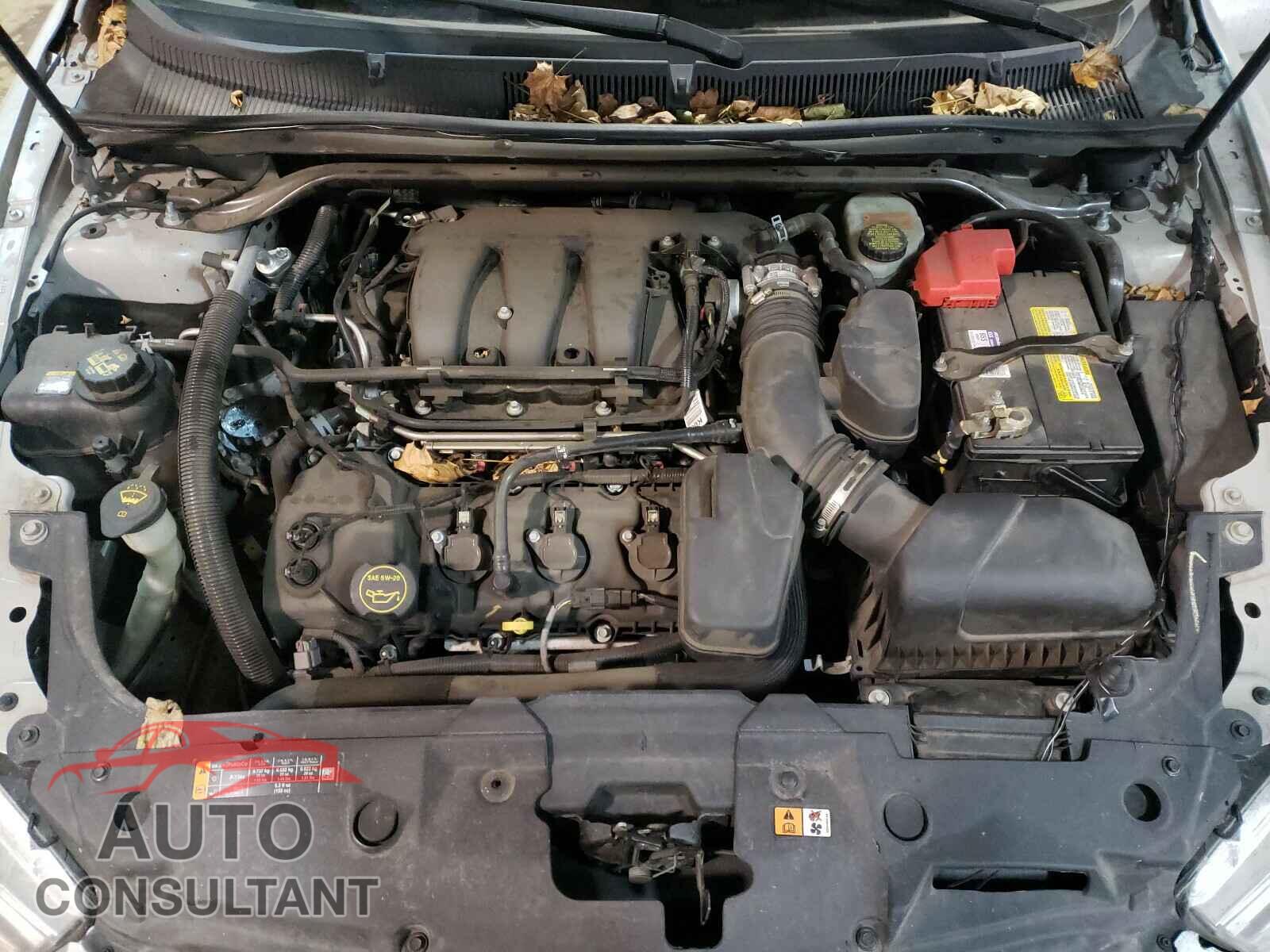 FORD TAURUS 2017 - 1FAHP2F83HG102425