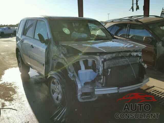HONDA PILOT 2015 - 5FNYF3H25FB020568