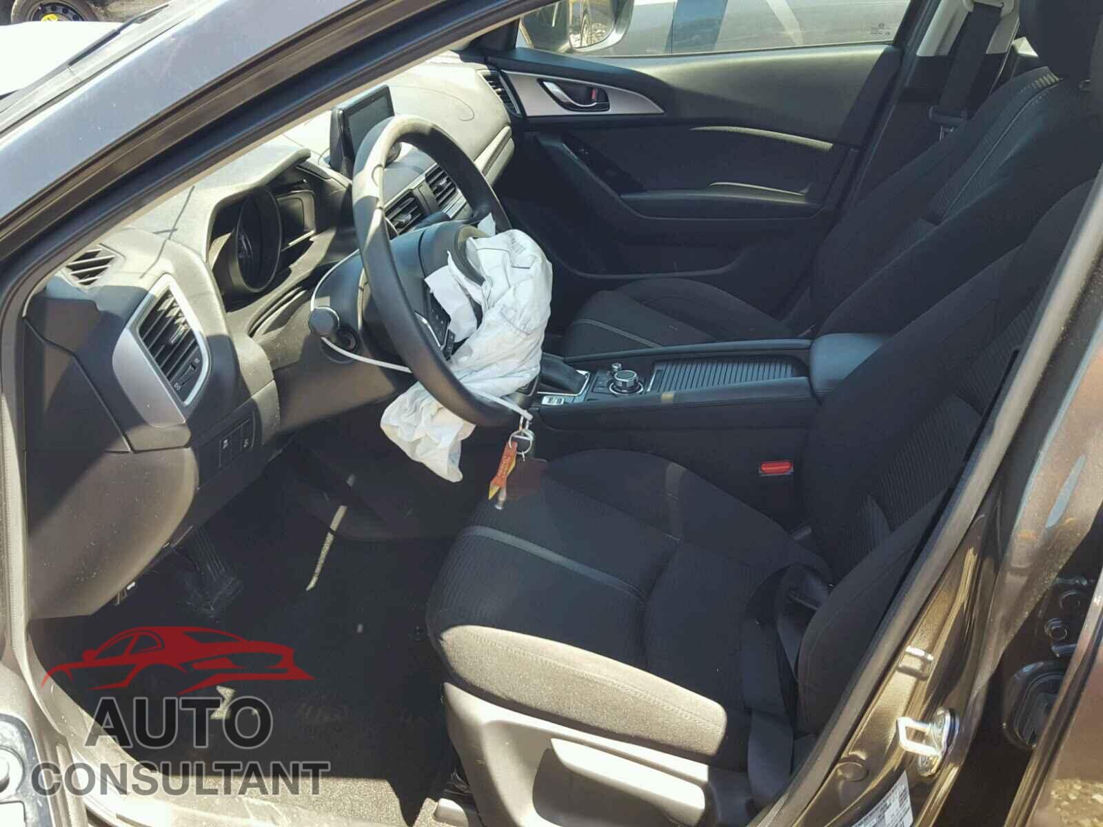 MAZDA 3 2017 - 3MZBN1U72HM120167