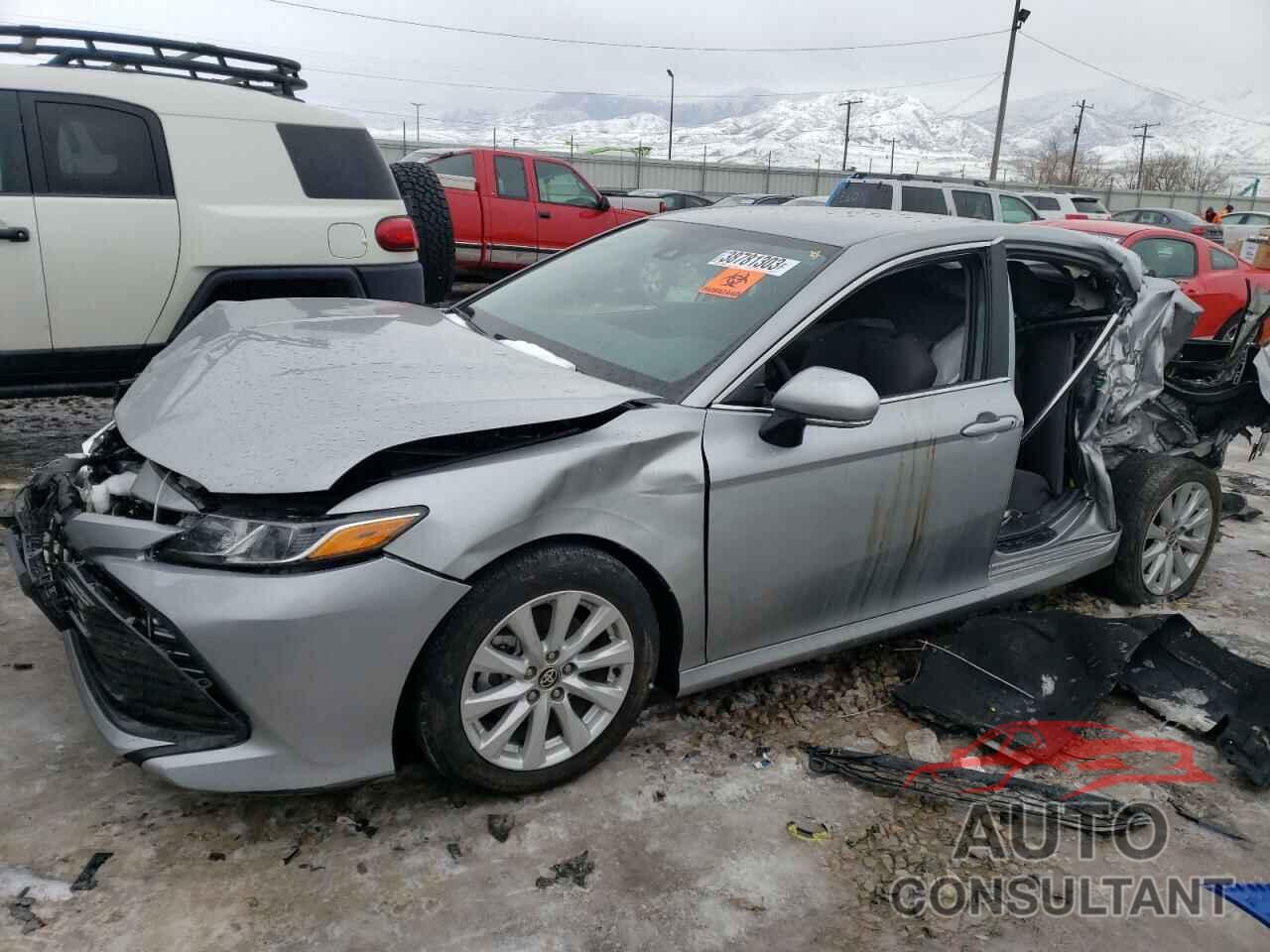 TOYOTA CAMRY 2020 - 4T1L11BKXLU017704