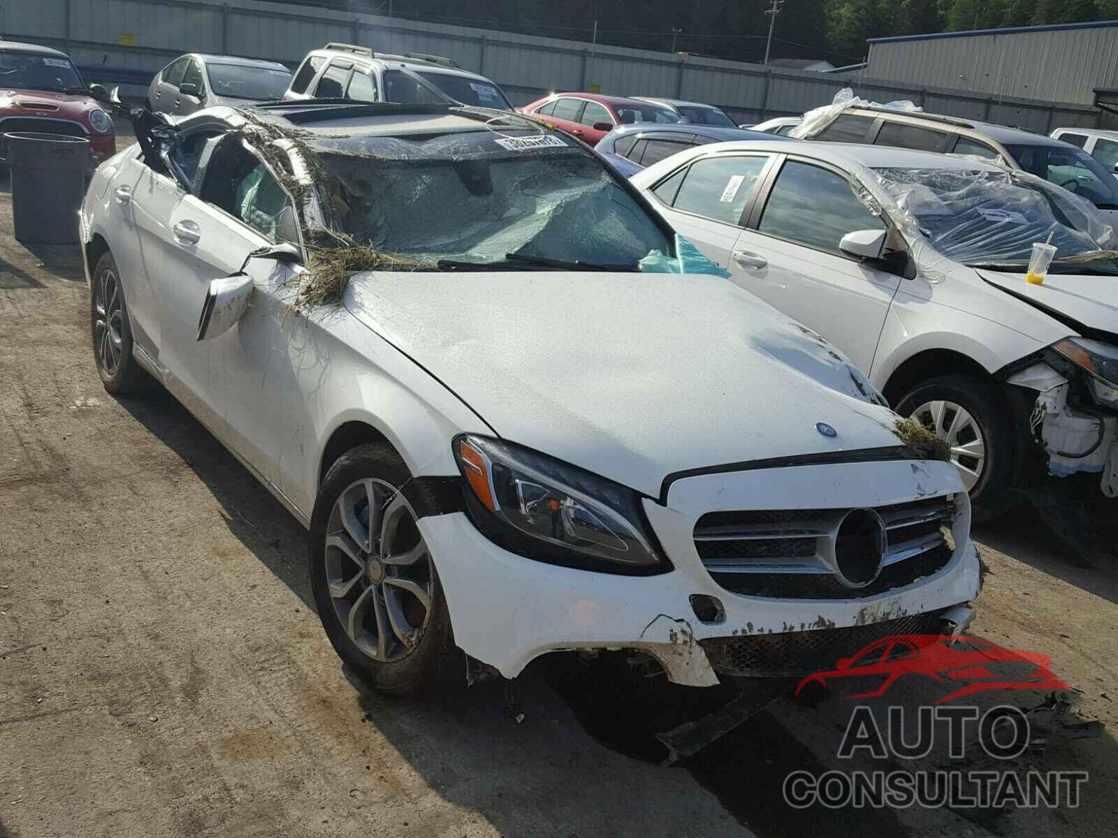 MERCEDES-BENZ C CLASS 2015 - 55SWF4KB5FU049539