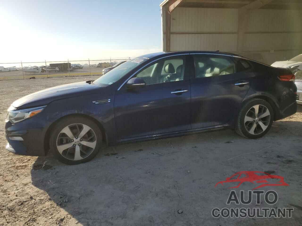 KIA OPTIMA 2019 - 5XXGT4L36KG359437