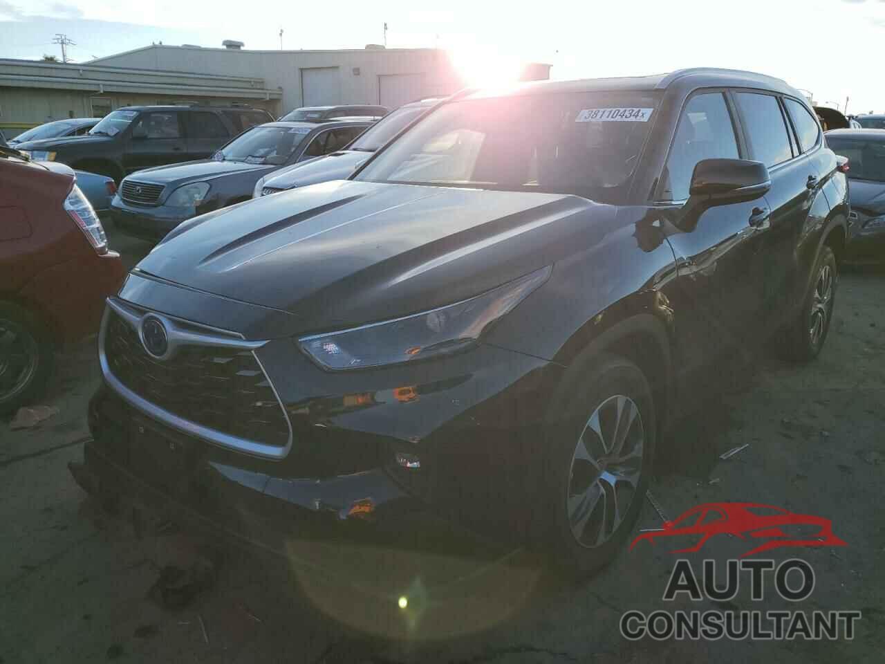 TOYOTA HIGHLANDER 2023 - 5TDKARAH1PS526661