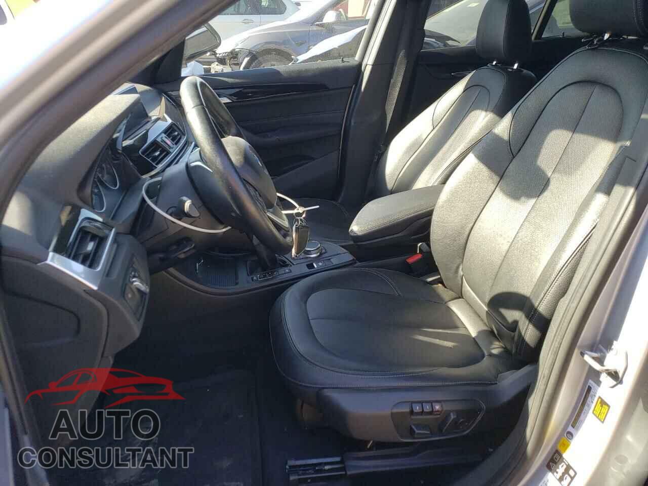 BMW X1 2017 - WBXHT3C36H5F76326