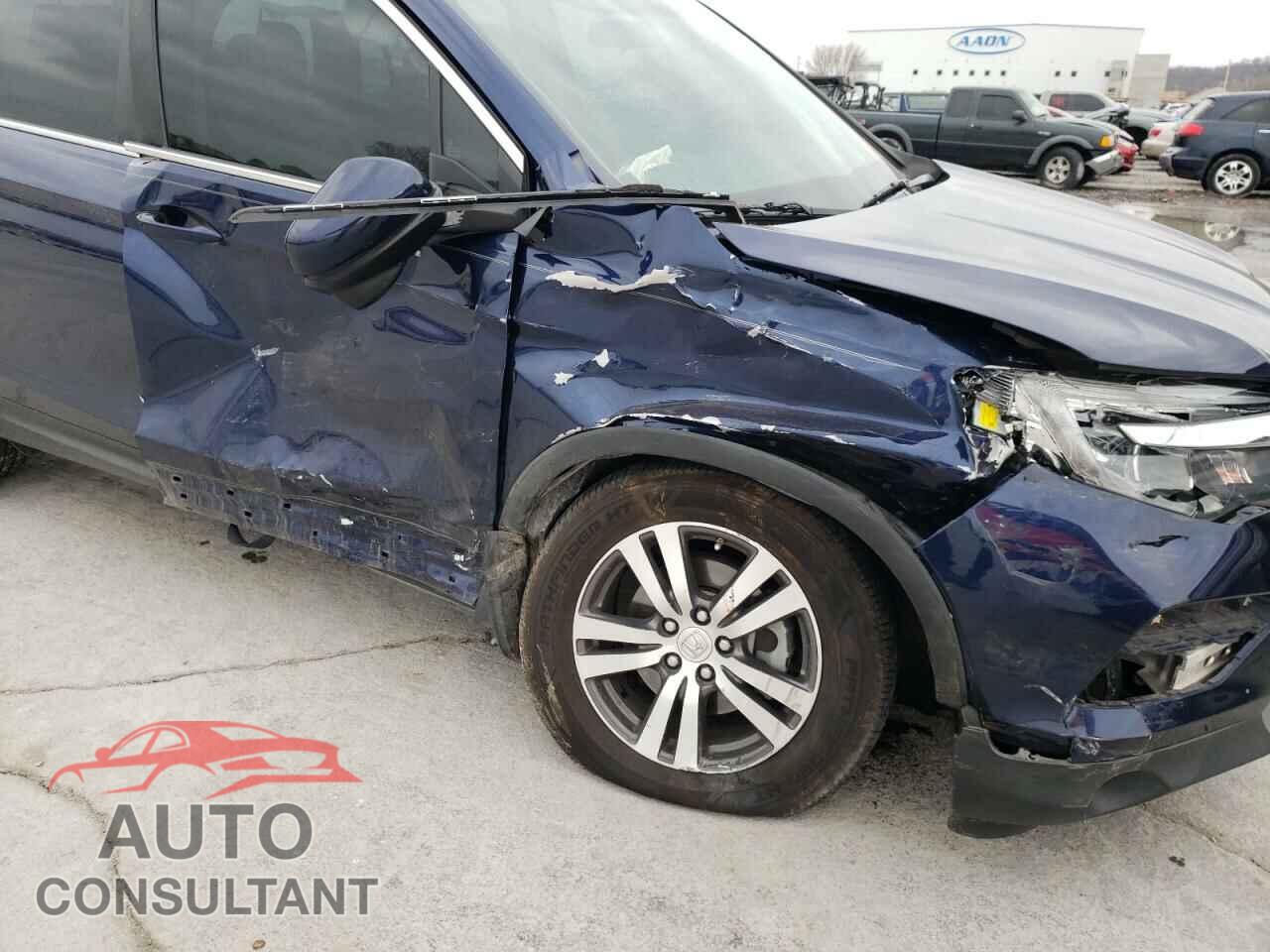 HONDA PILOT 2016 - 5FNYF6H30GB117656