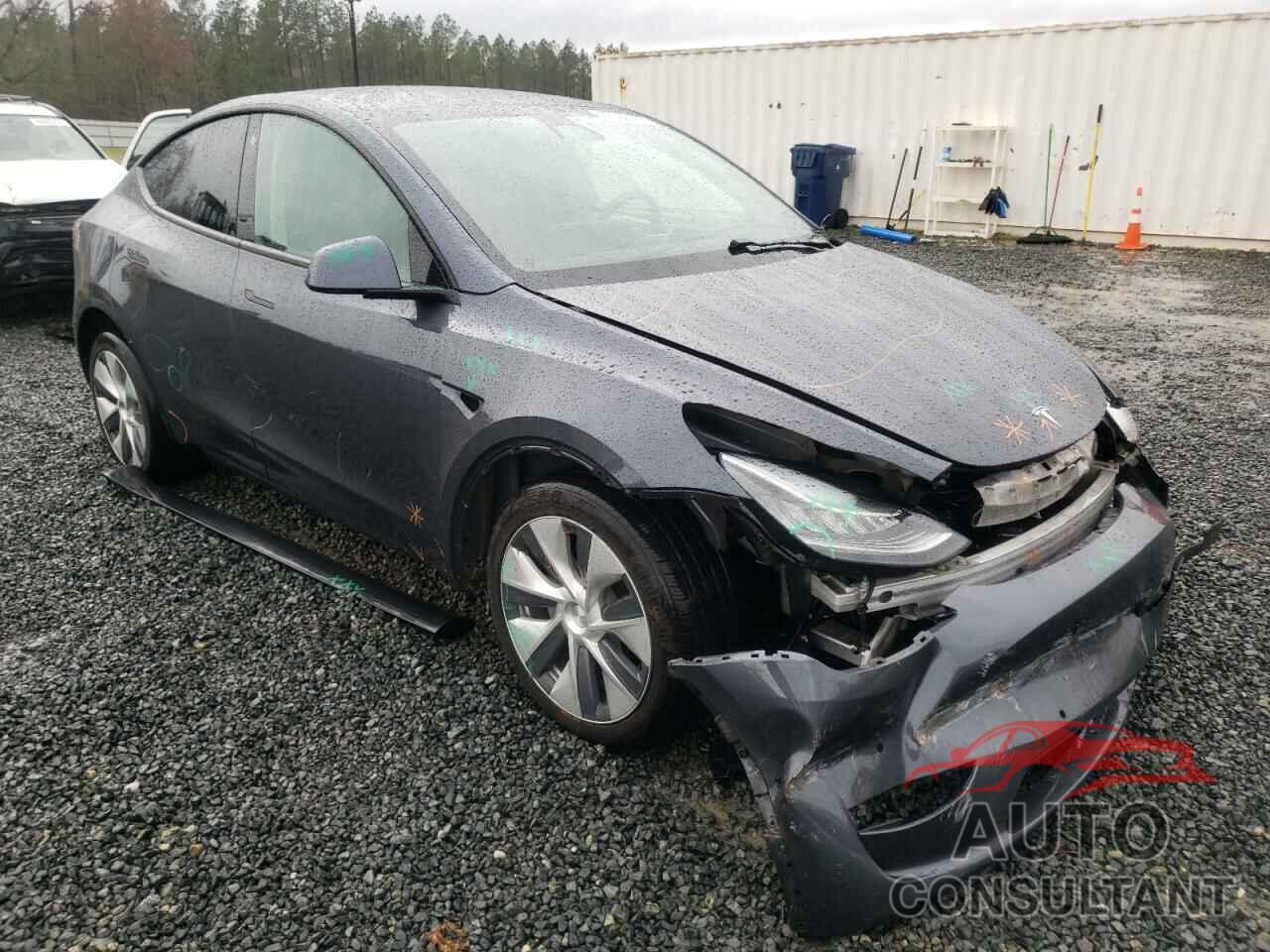 TESLA MODEL Y 2021 - 5YJYGDEE5MF067209