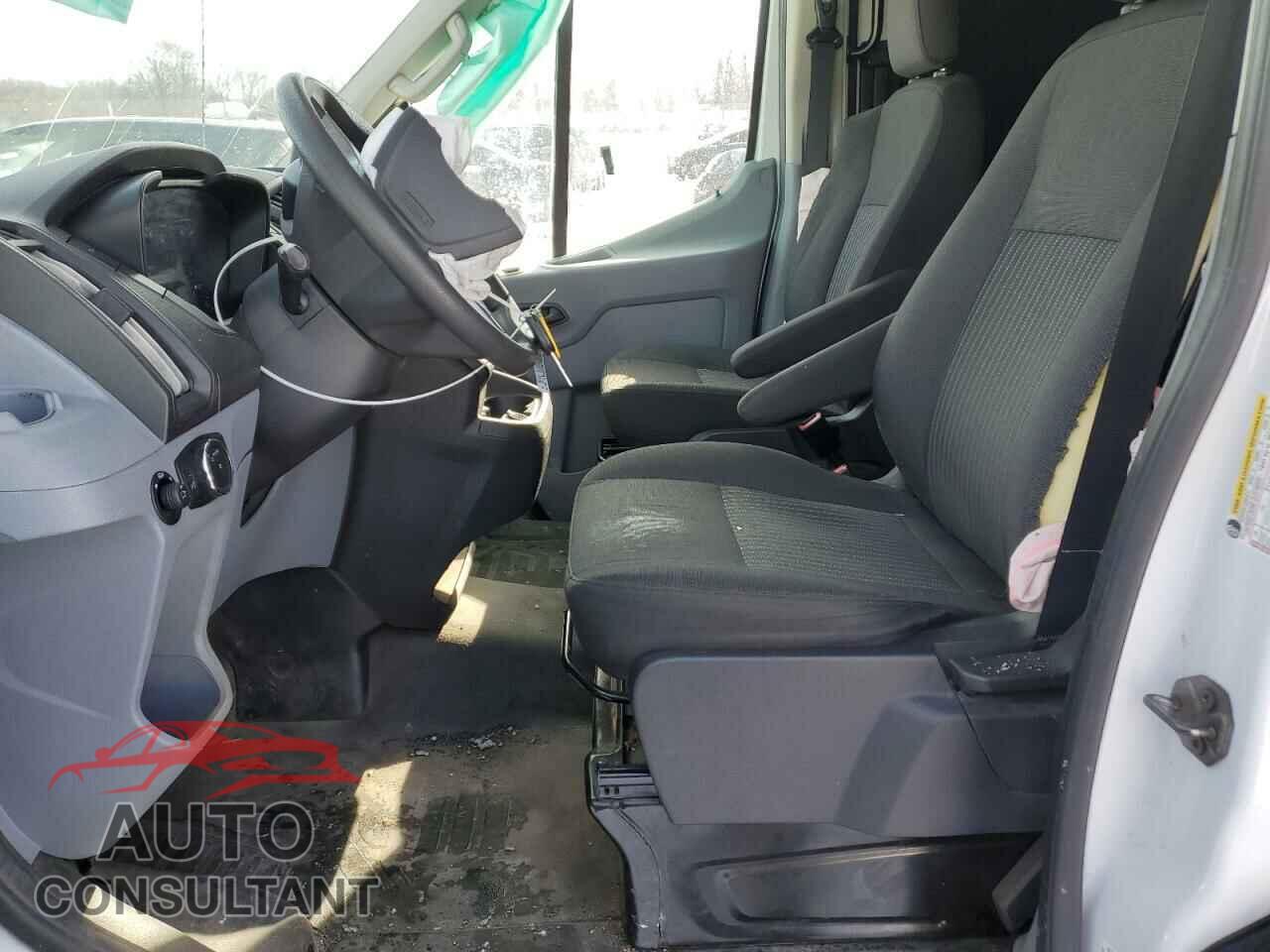 FORD TRANSIT 2019 - 1FTYR2CM7KKB81849