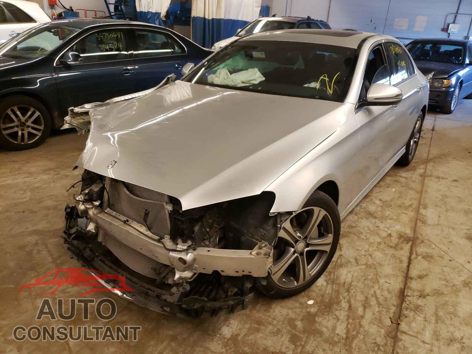 MERCEDES-BENZ E CLASS 2017 - WDDZF4KB4HA104109