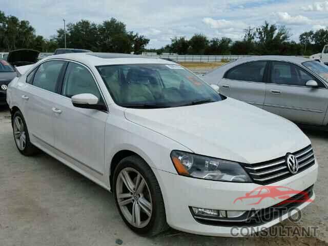 VOLKSWAGEN PASSAT 2015 - 1VWBT7A37FC061383