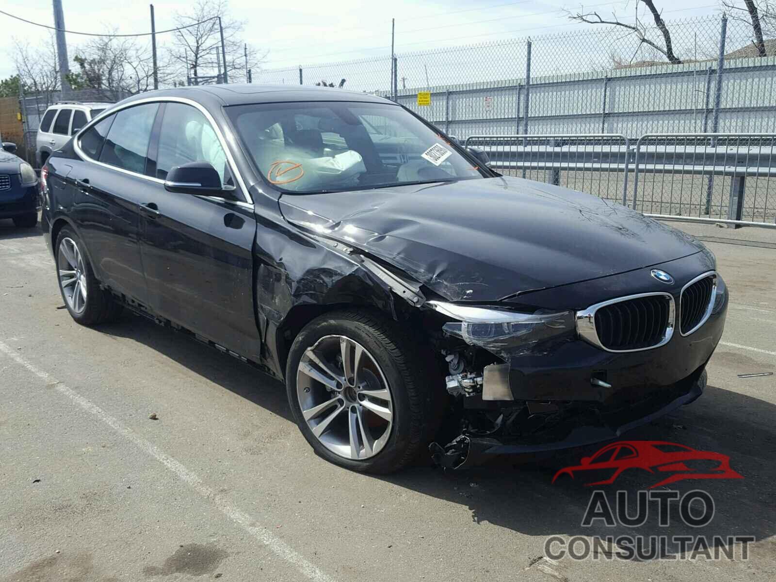 BMW 3 SERIES 2018 - WBA8Z9C51JG827919