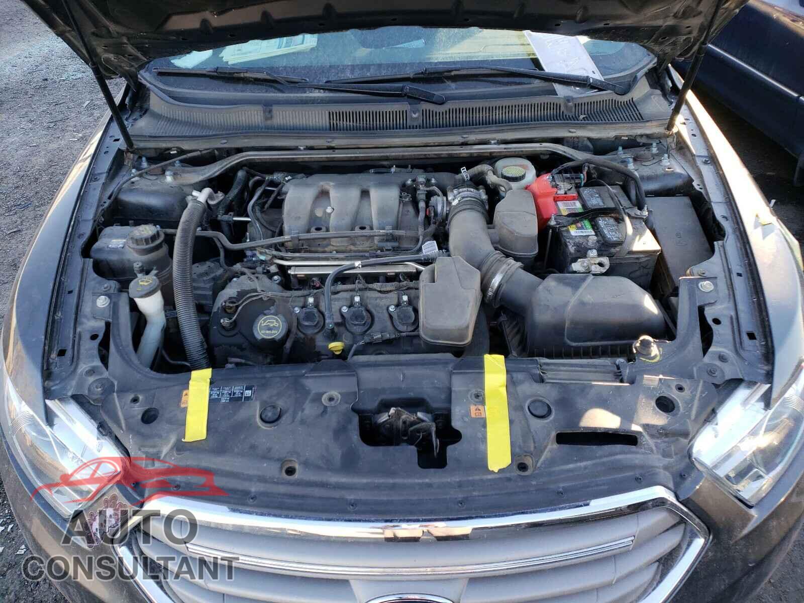FORD TAURUS 2016 - 1FAHP2E85GG153957