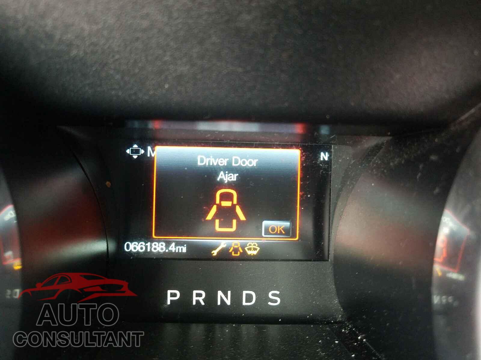 FORD MUSTANG 2019 - 1FA6P8TH8K5141383