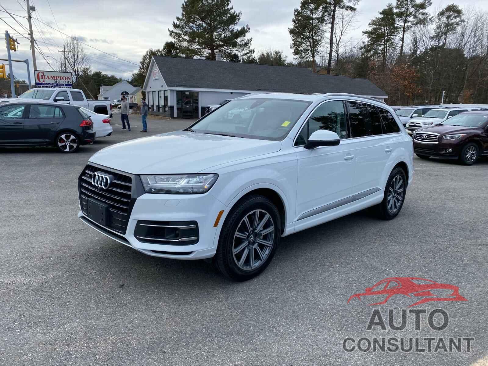 AUDI Q7 2017 - WA1VAAF70HD009972