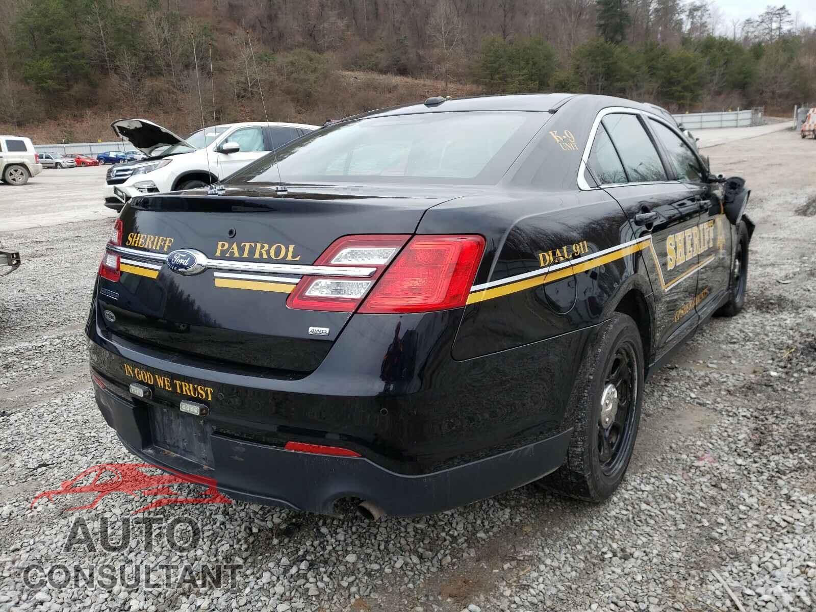 FORD TAURUS 2017 - 1FAHP2MK5HG119855
