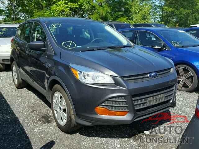 FORD ESCAPE 2015 - 1FMCU0F78FUA15056