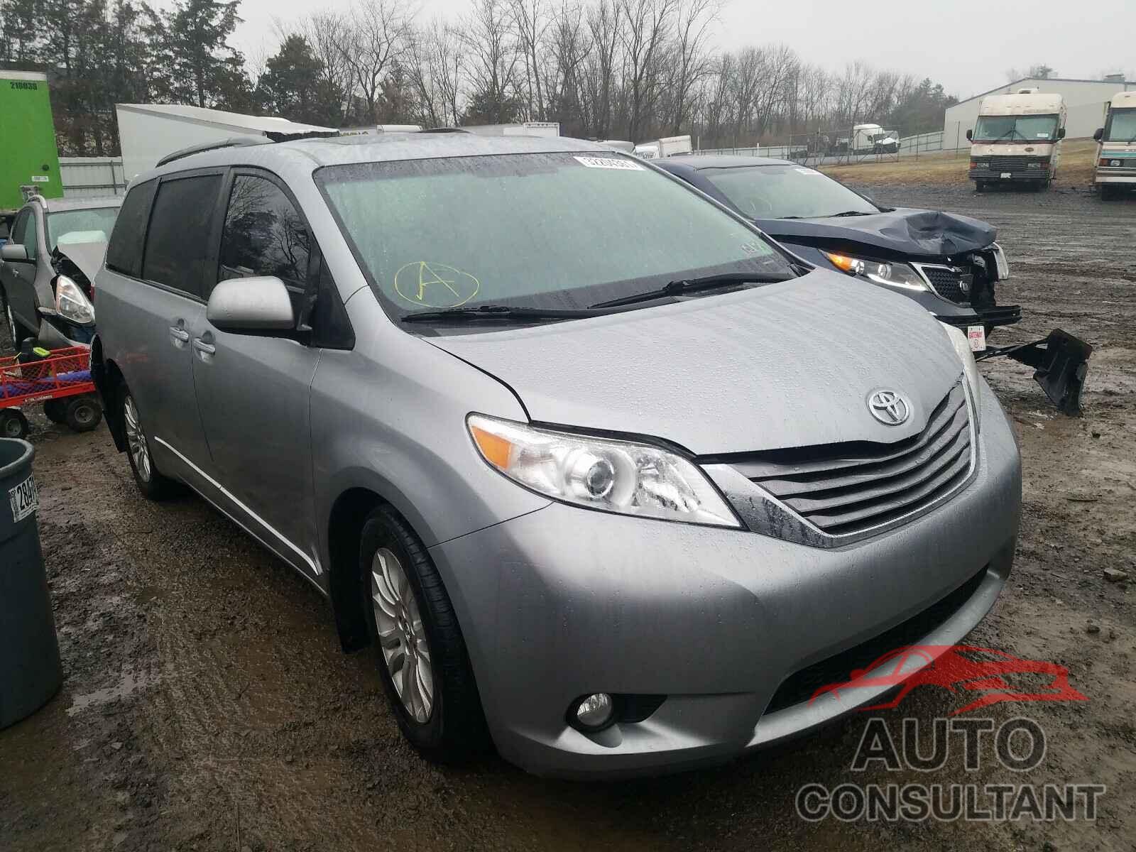 TOYOTA SIENNA 2017 - 5TDYZ3DC8HS829261