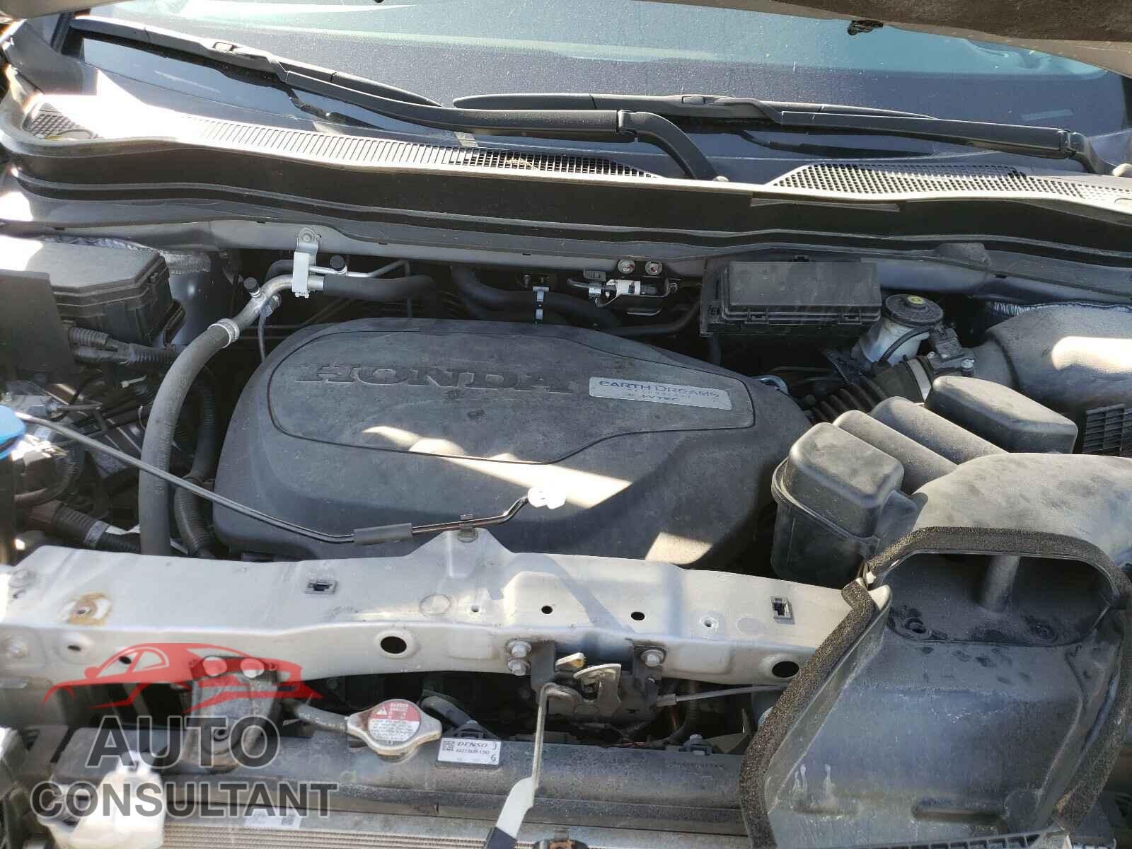 HONDA RIDGELINE 2018 - 5FPYK2F50JB001977