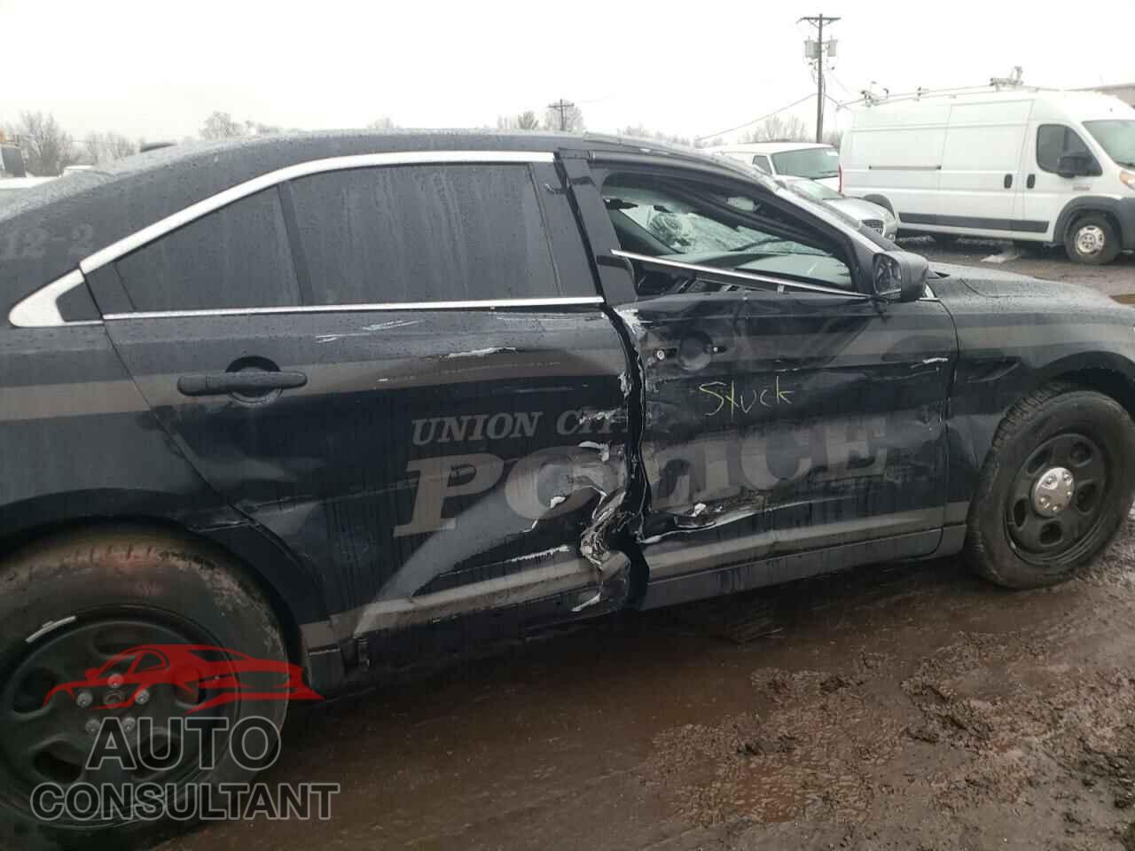 FORD TAURUS 2017 - JTDZN3EU9GJ054813