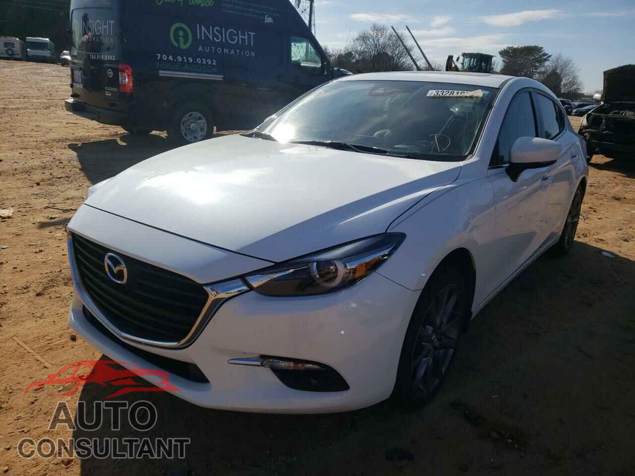 MAZDA 3 2018 - 3MZBN1M33JM208292