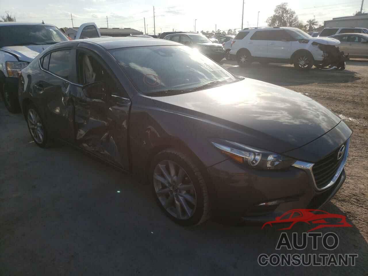 MAZDA 3 2017 - 3MZBN1V76HM100826