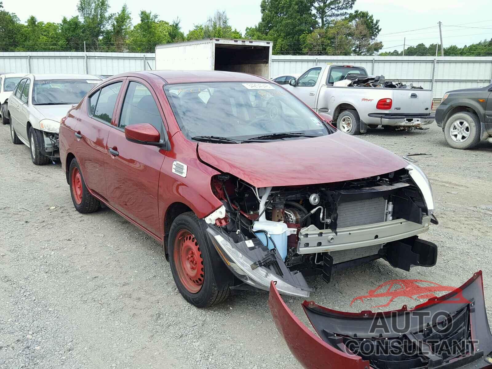 NISSAN VERSA 2017 - 3N1CN7AP7HL870686