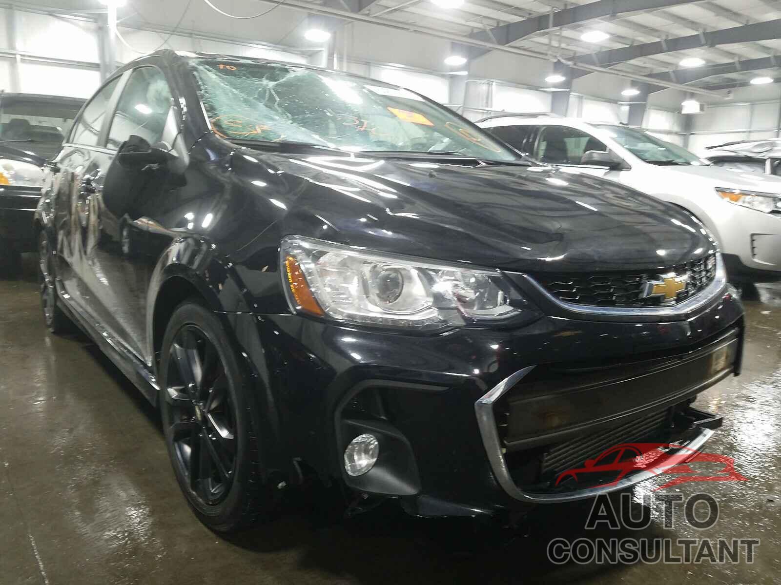 CHEVROLET SONIC 2017 - 1G1JF5SB2H4120295