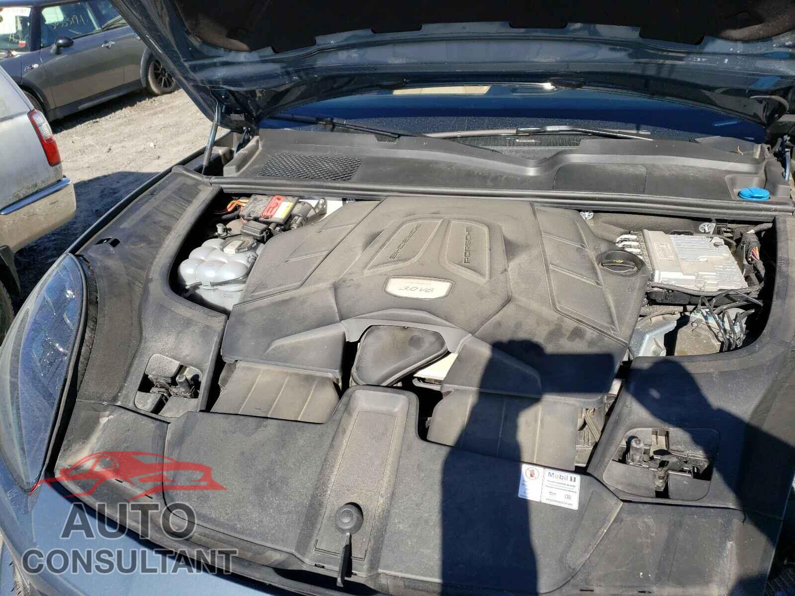 PORSCHE CAYENNE 2019 - WP1AA2AY7KDA06082