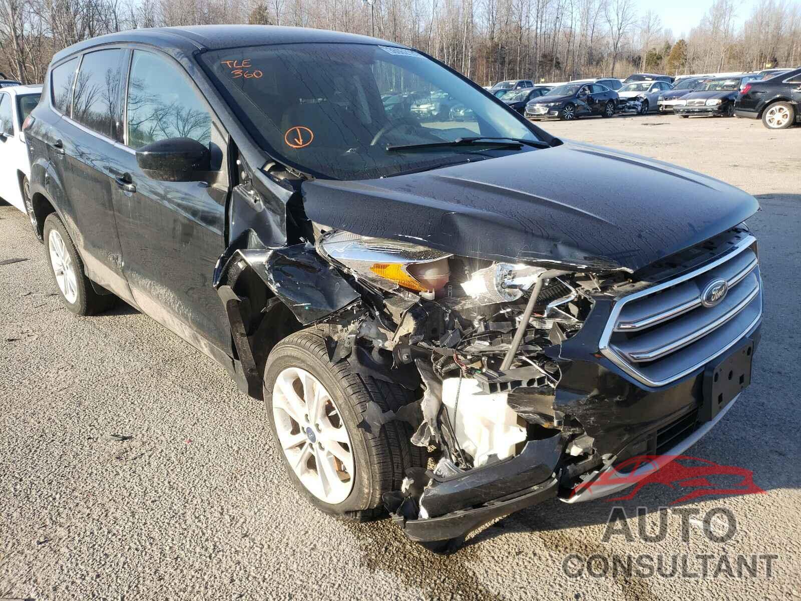 FORD ESCAPE 2017 - 1FMCU9GD9HUD95259