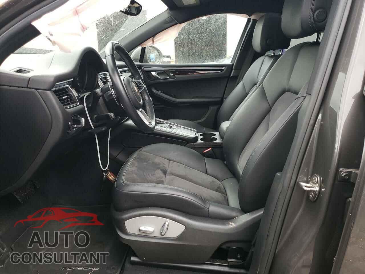PORSCHE MACAN 2017 - WP1AA2A50HLB08487