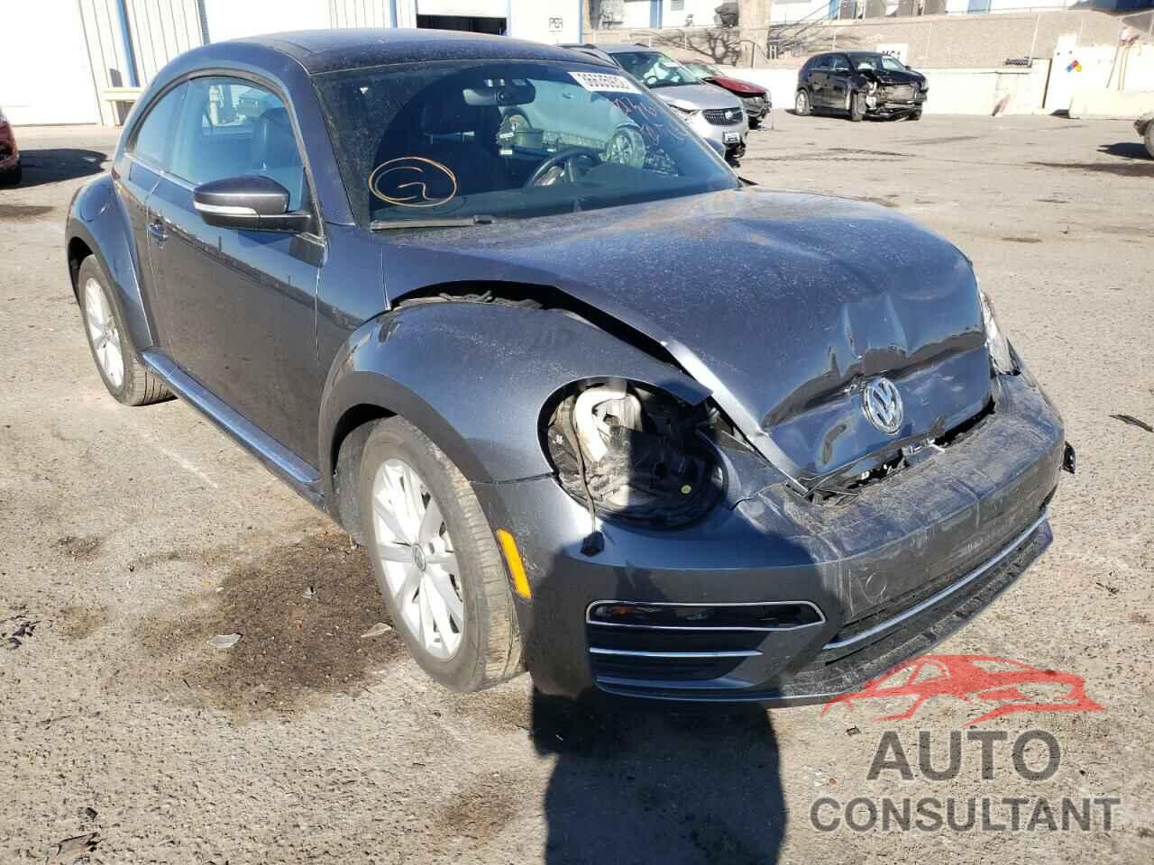 VOLKSWAGEN BEETLE 2019 - 3VWJD7AT1KM711262
