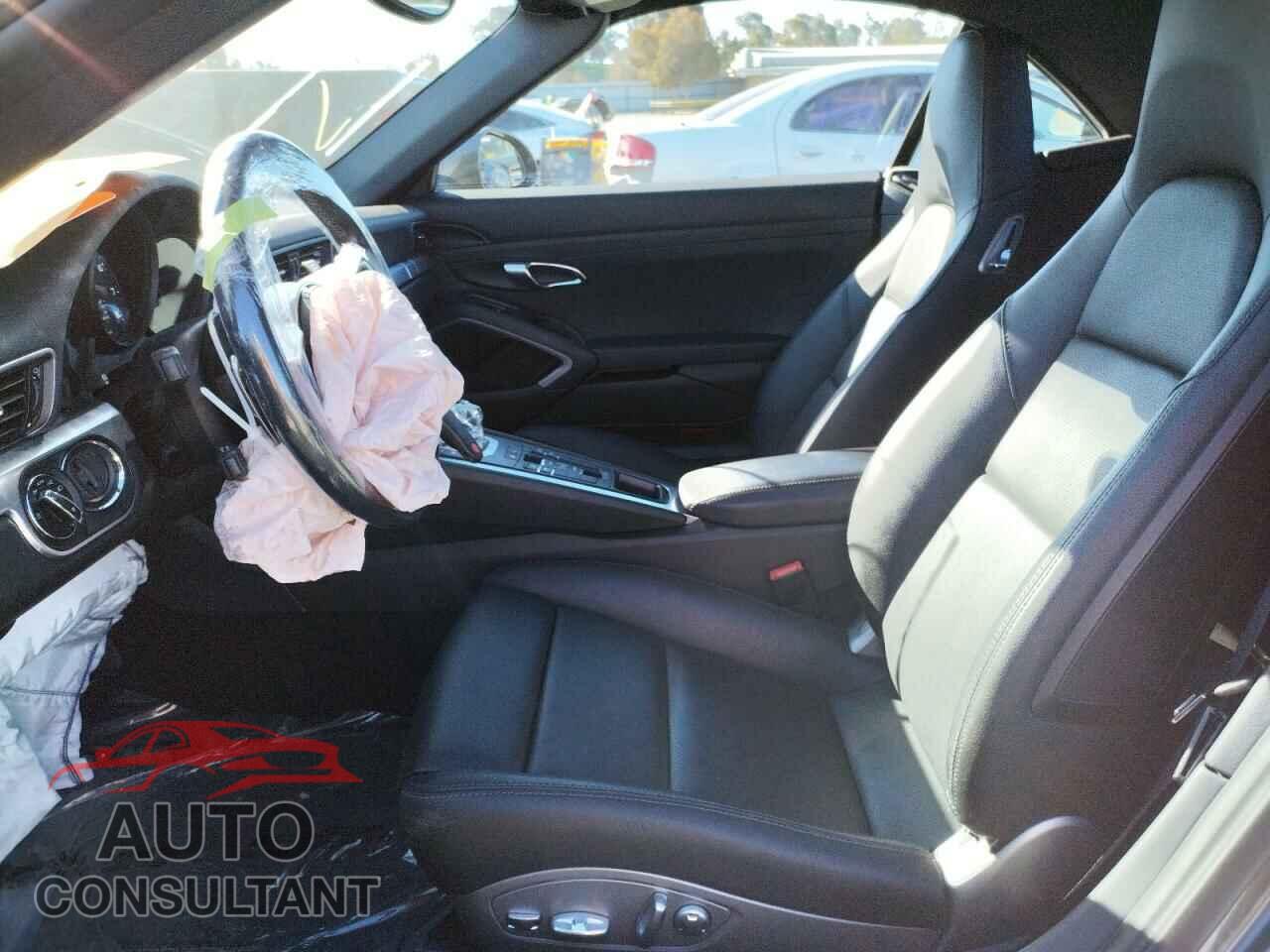 PORSCHE 911 2017 - WP0CA2A9XHS141452