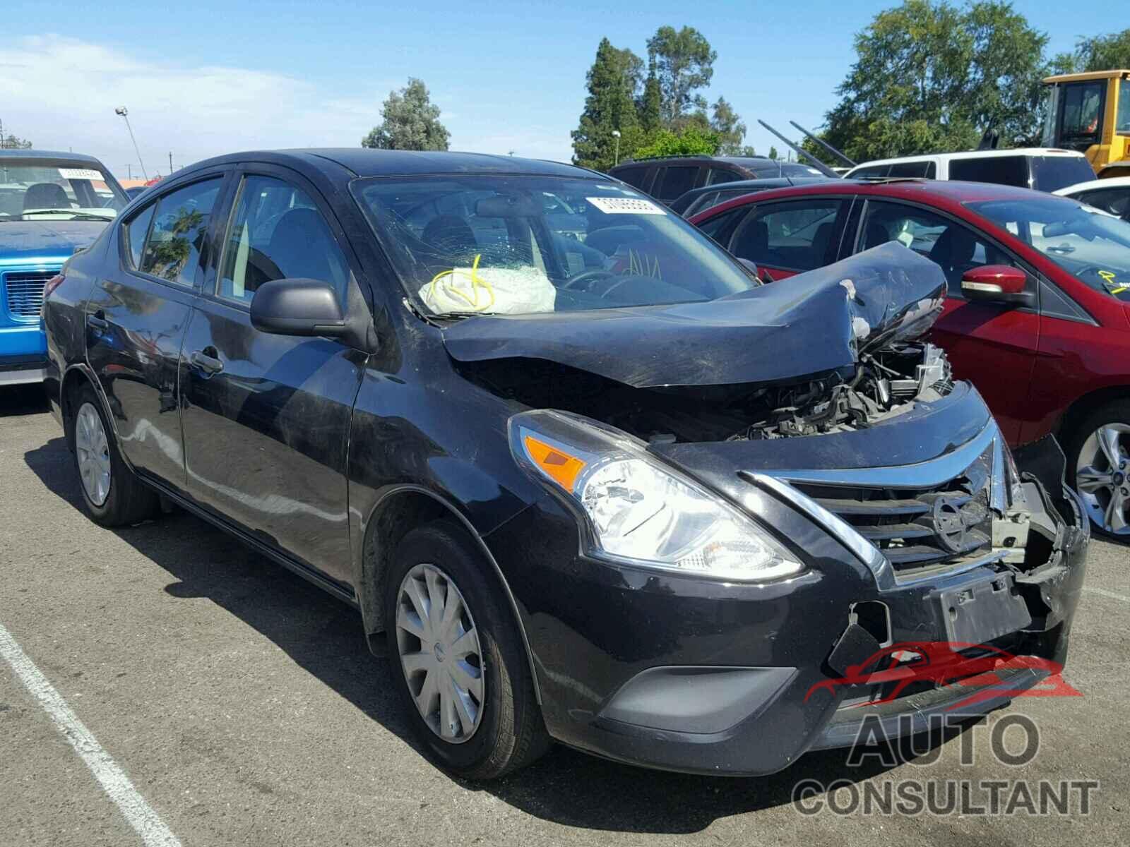 NISSAN VERSA 2015 - 3N1CN7AP3FL924711